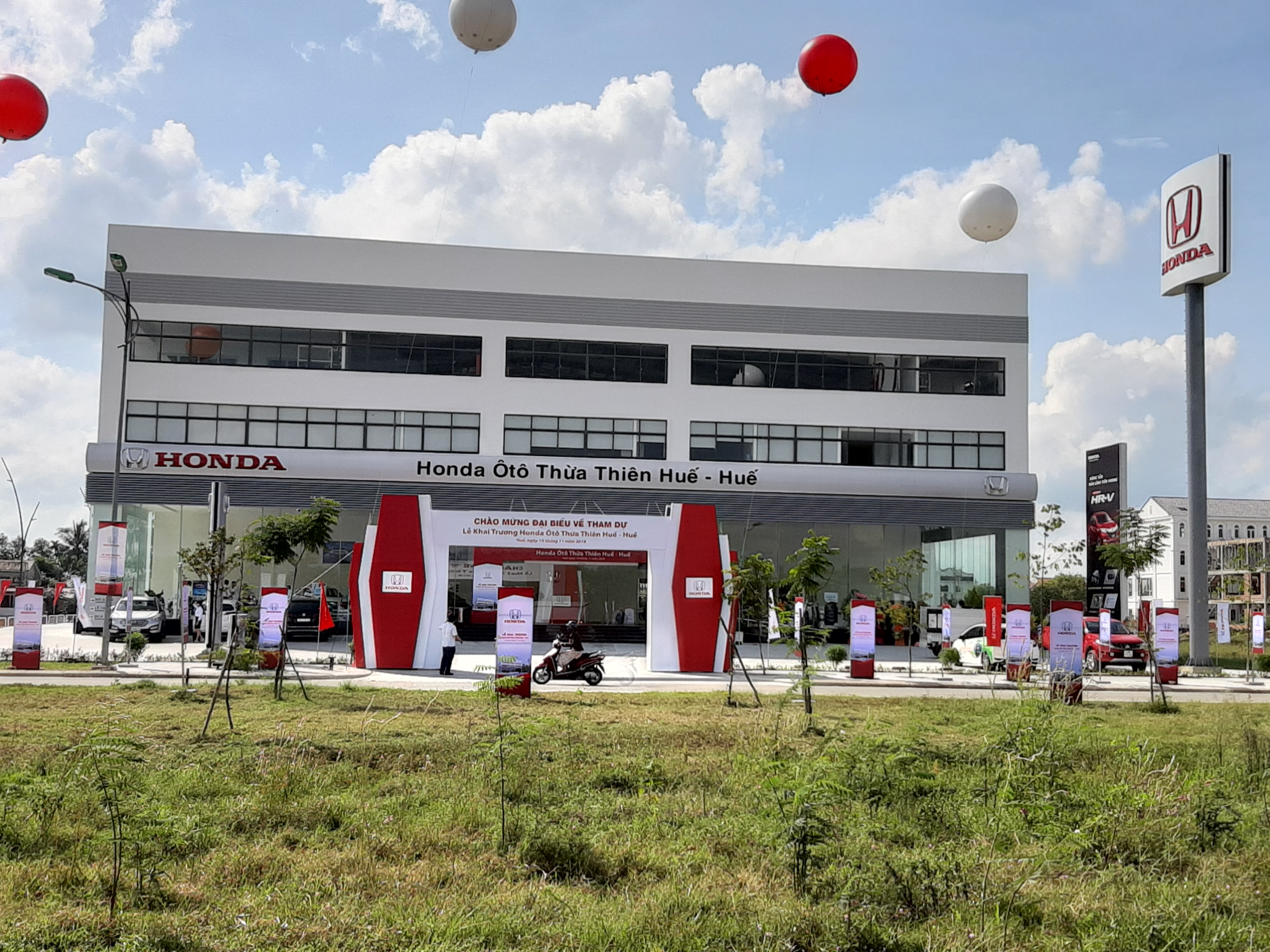 Honda Ô-tô showroom, TP. Huế