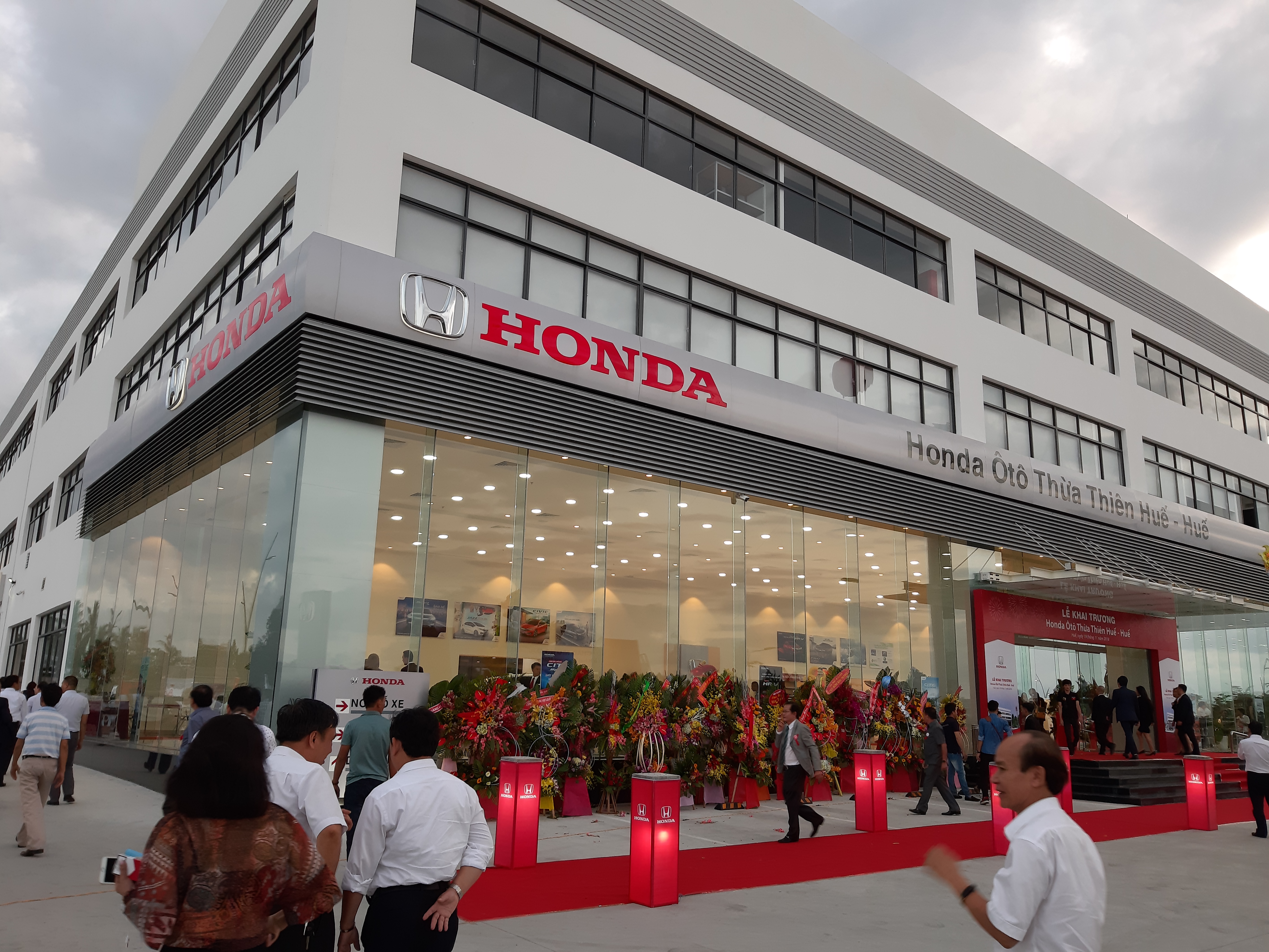Honda Ô-tô showroom, TP. Huế
