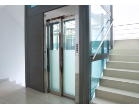 Thang tải khách vách kính (Thang quan sát)